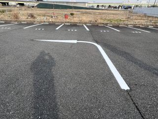 愛知県　刈谷市　マンション駐車場　塗り替え工事